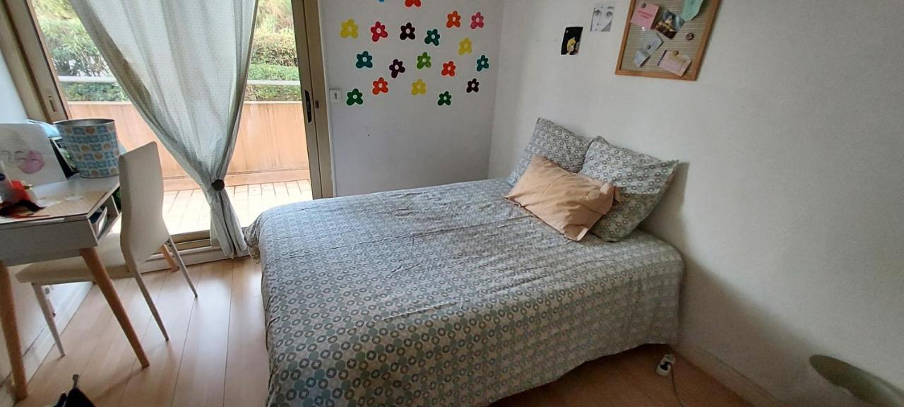 Chambre Lit 2 Personnes Dans Appartement Du Logeur ماندوليو لا نابول المظهر الخارجي الصورة